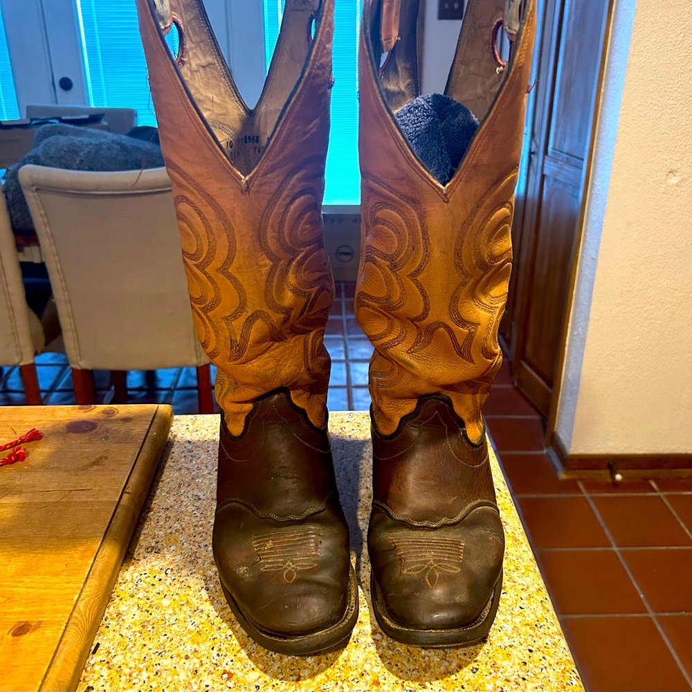 Vintage Olathe boots